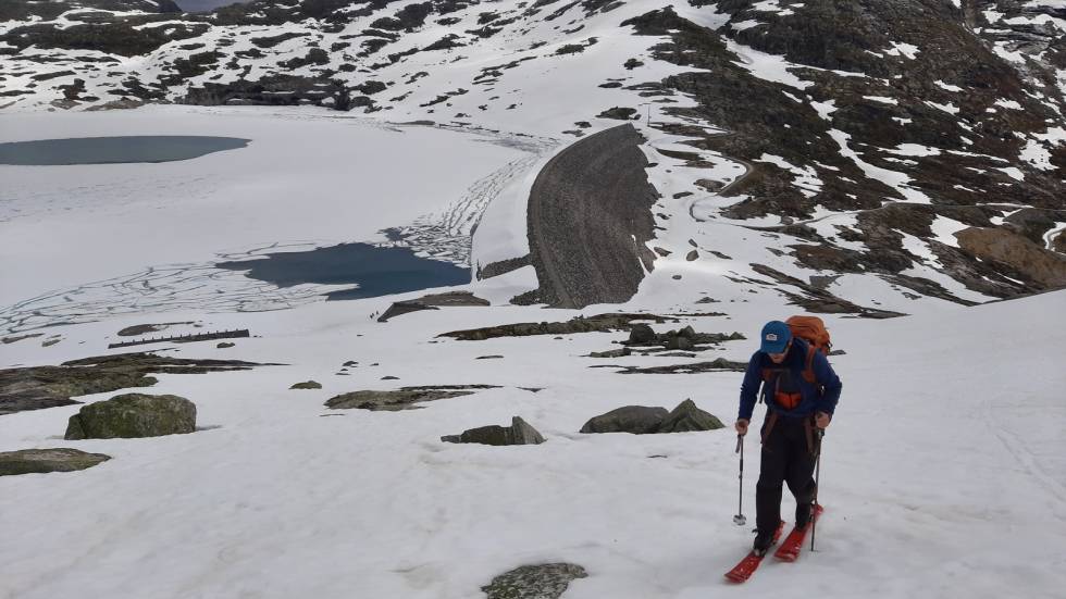 På vei opp mot Vivakulen (1696moh). Foto: Lisa Kvålshaugen Bjærum Styggevatnet, Jostedalen