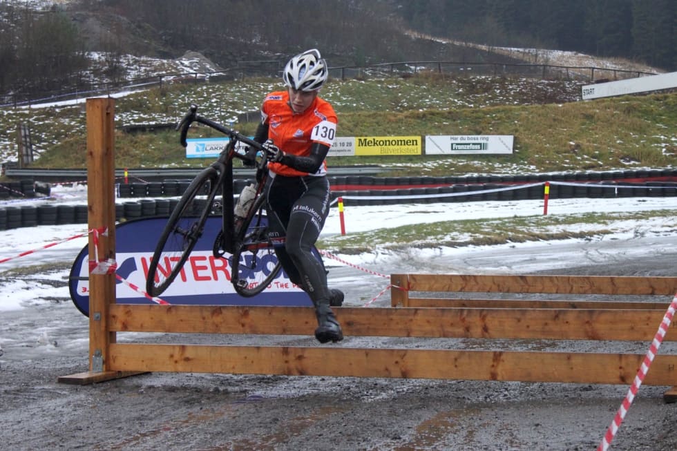 NORGESMESTER: Regjerende norgesmester Tobias Johannessen får en tøff jobb for å holde på NM-trøya på søndag. Foto: Kristoffer Kippernes Marit Sveen NC Bergen 2017 - Ingrid Lægreid NCF