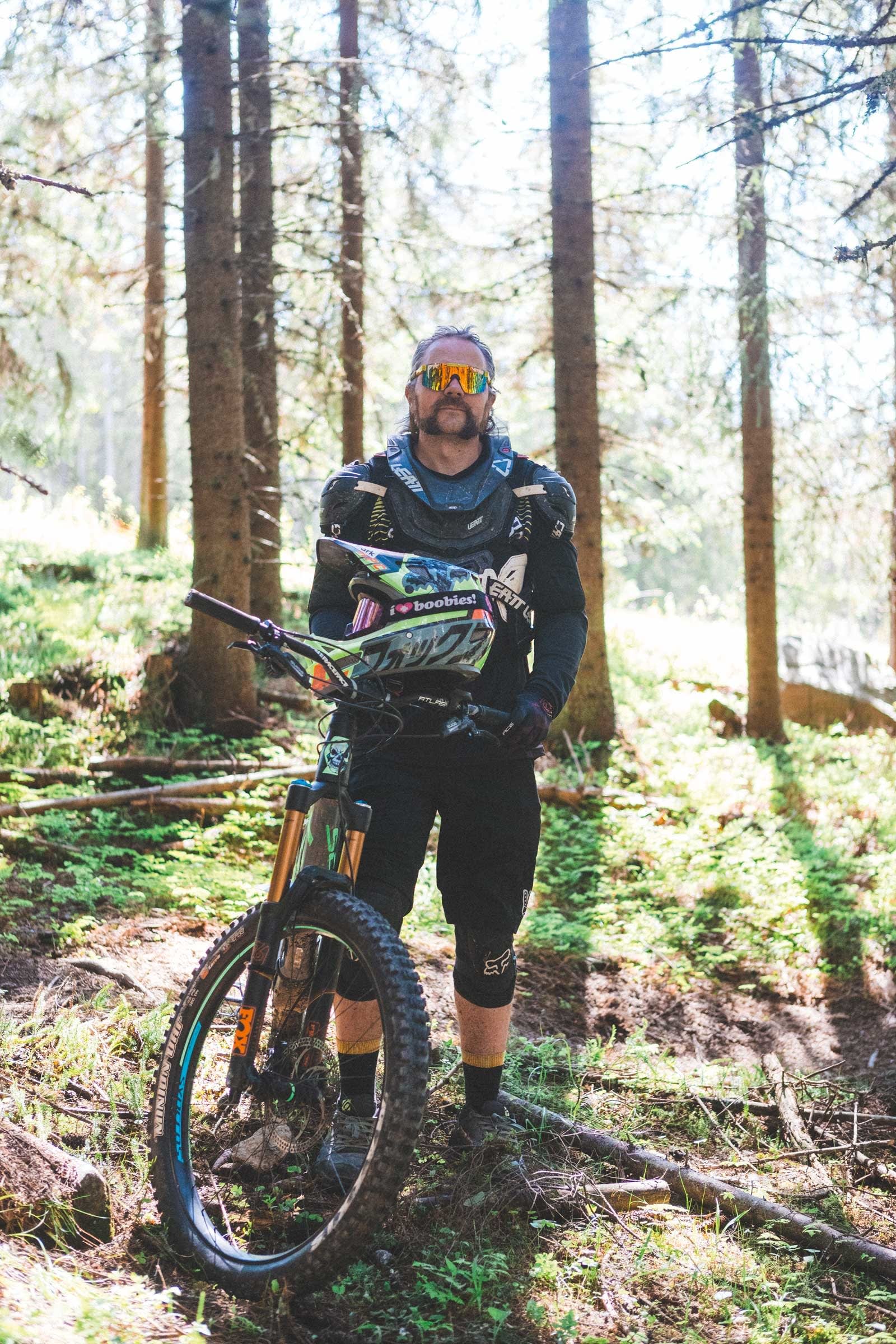 PATRIOT: Morten Nordholm tilbringer mange helger i Hafjell hver sesong, både for å bygge løyper på dugnad, og sykle selv.