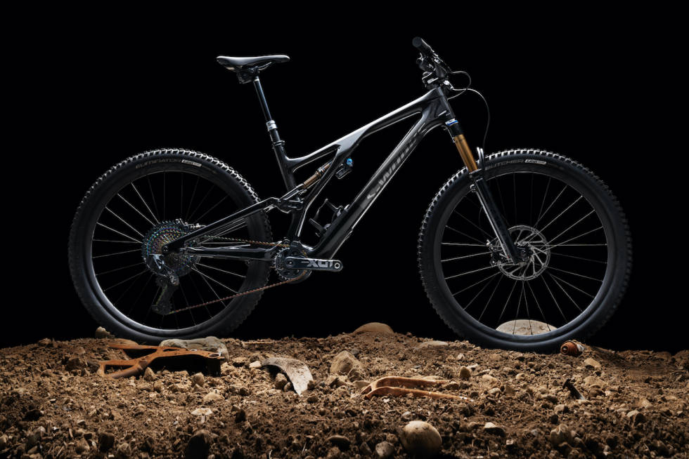 I KARBON: Nye Stumpjumper EVO har en lett karbonramme og aggressiv geometri. Specialized Stumpjumper EVO 2021
