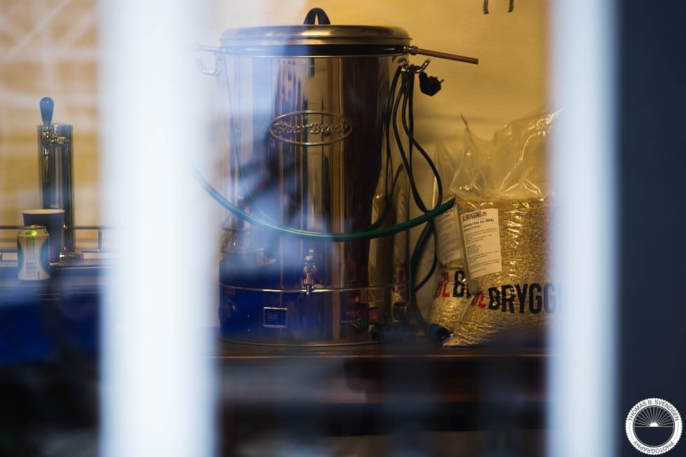 Det ble servert hjemmebrygget øl av gårdseier Jan Olav Støyl. 29 Det ble servert hjemmebrygget øl av gårdseier Jan Olav Støyl