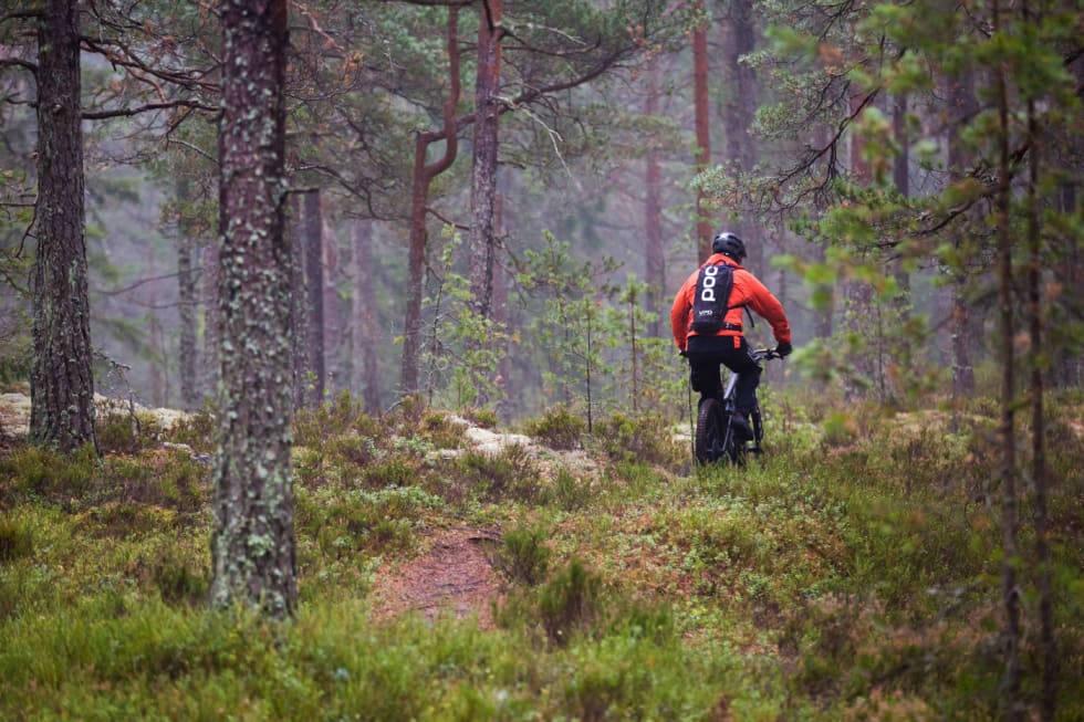 NATUROPPLEVELSE: Steinar Saghaug mener sykling i Pioneren absolutt er naturopplevelse. (foto: Snorre Veggan) pioneren-3323a