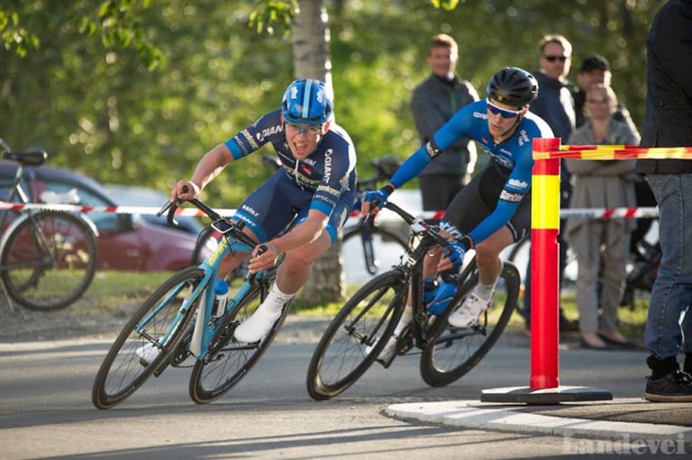 Kristoffer Halvorsen vant gaterittet under NM i Bodø, der han knuste Edvald Boasson Hagen. Foto: Henrik Alpers Kristoffer Halvorsen NM Gateritt 2016 - Alpers 1200x788