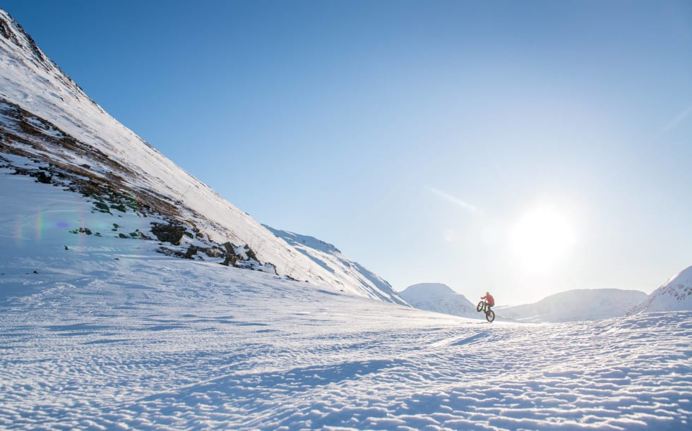 Fra helgas tjukksykkeltur på Kvaløya. Foto: Pål Jakobsen Kvaløya Feb 2018 1 - Pål Jakobsen 1400x873