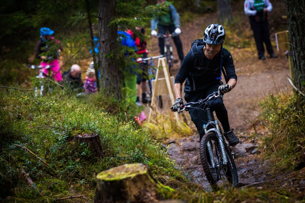 OPPOVER: Oppover mot Fjellstadbakken skal formen og teknikken være inntakt for å komme opp uten fotisett. (foto: Snorre Veggan) pioneren-3276a