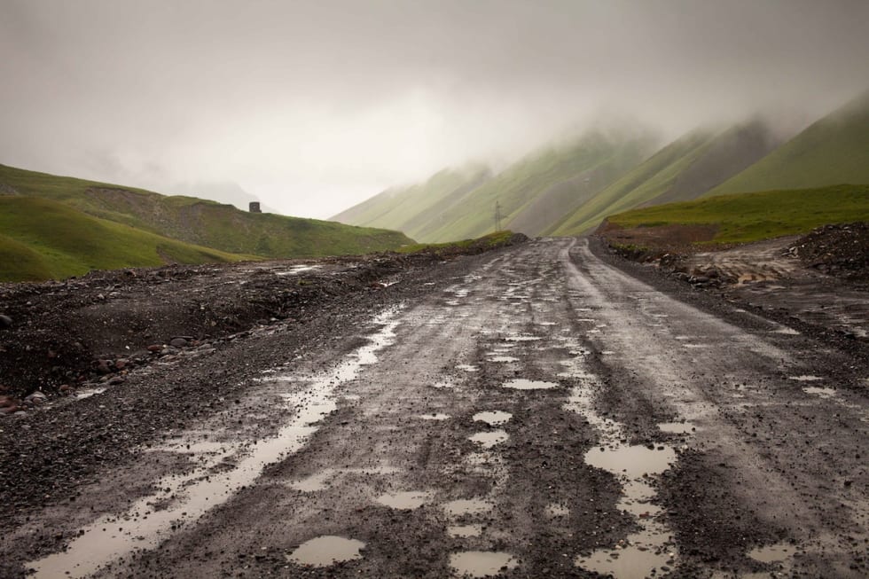 Georgia_på vei til Kazbegi