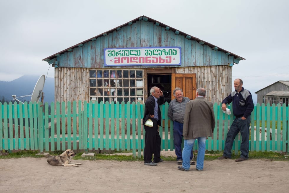 Georgia_Goderdzi pass_på vei til Batumi_lokal butikk
