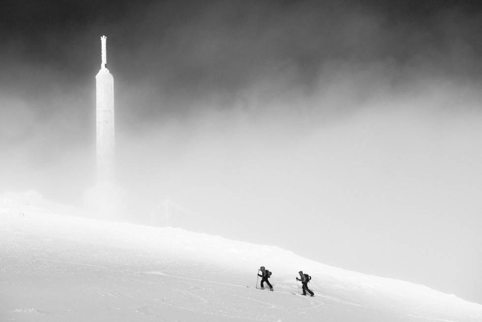 SNART OPPE: Masta er målet. Foto: Anki Grøthe Gaustatoppen