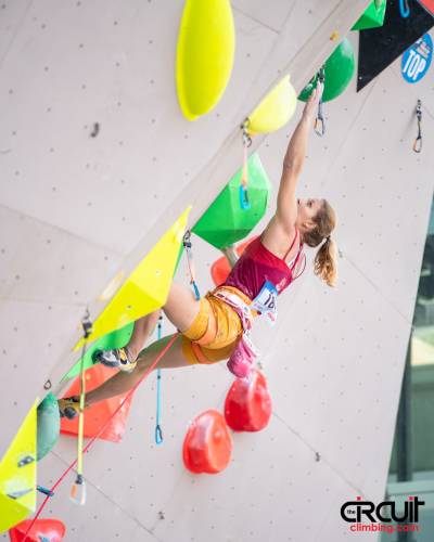 Tina i Kina forrige helg. Foto: Eddie Fowke / The Circuit Climbing 73016967_1445417212276379_7169015142531727360_o