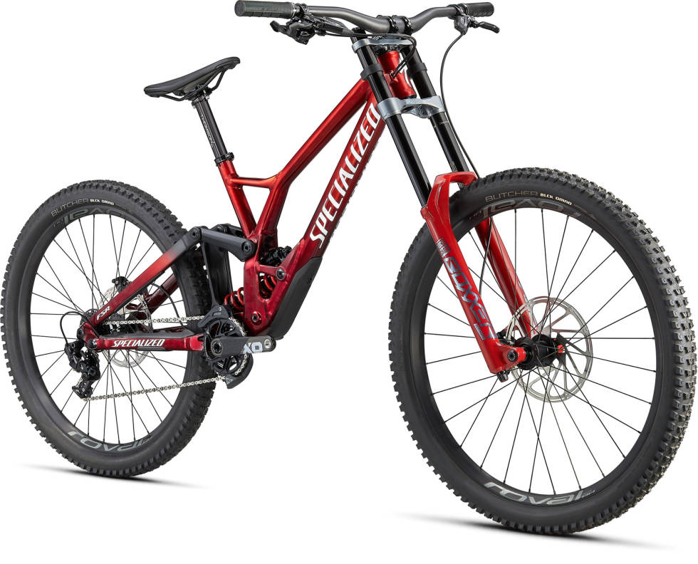 RETT FRAM: Specializeds nye Demo ser ryddig og rask ut. Den kommer kun i alu-ramme. SPECIALIZED DEMO 2021