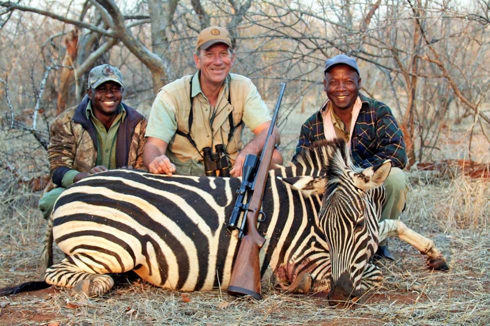 Skarpe sanser: Sebraen har skarpe sanser, og er som flokkdyr langt vanskeligere å komme innpå enn man skulle tro. Afrikansk-sporjakt-5
