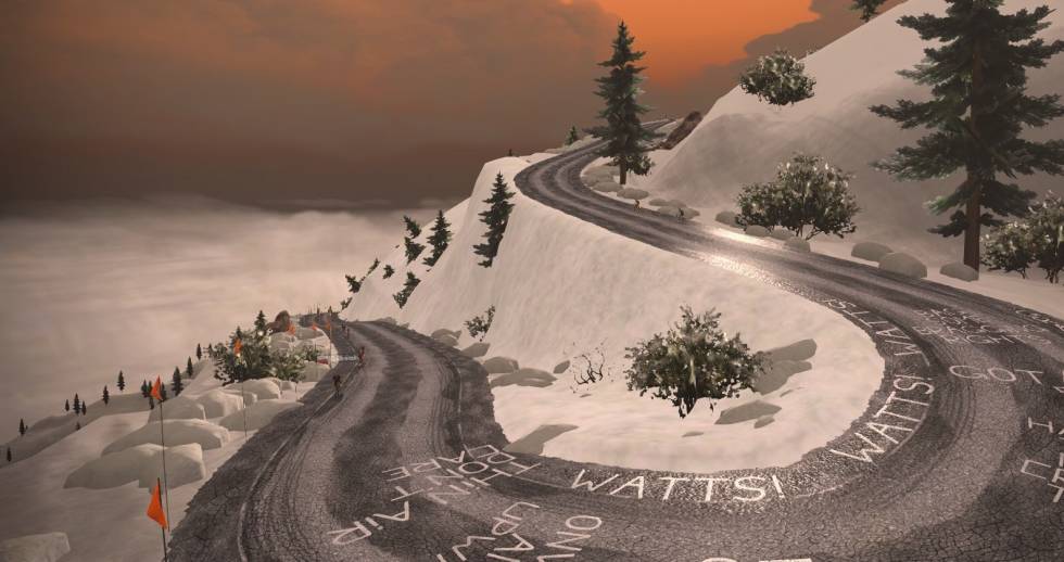 ALPE DU ZWIFT: I Watopia finnes Zwifts versjon av den beryktede Tour de France-stigningen Alpe d'Huez. På gårsdagens runde i NCF Vintercup var det målgang på toppen av denne. Alpe du Zwift NCF Vintercup 2021