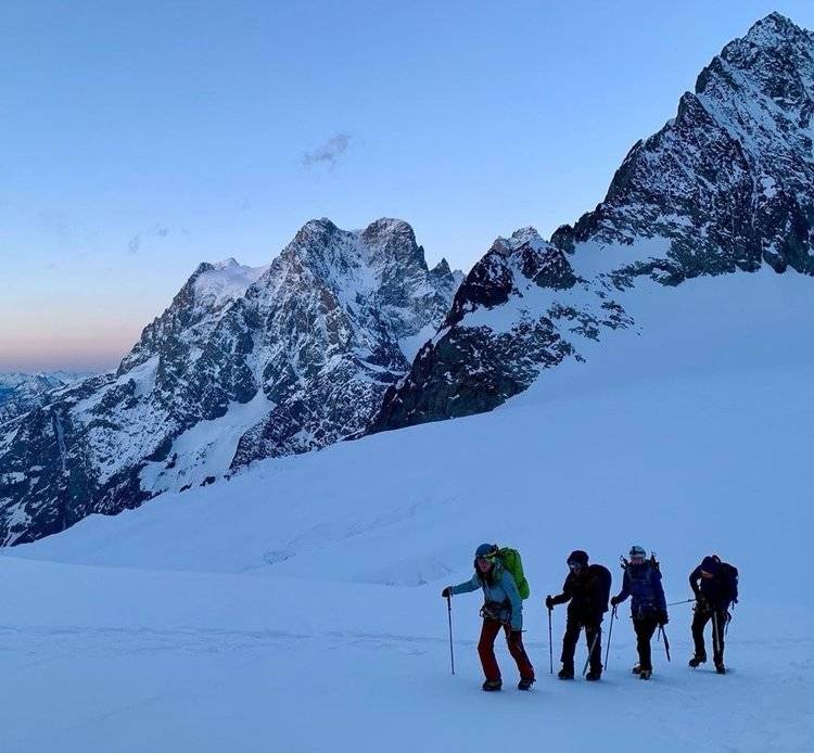 ALPIN START: Fra en av de tidligere samlingene arrangert av Women's Alpine Adventure Club. alpinestart