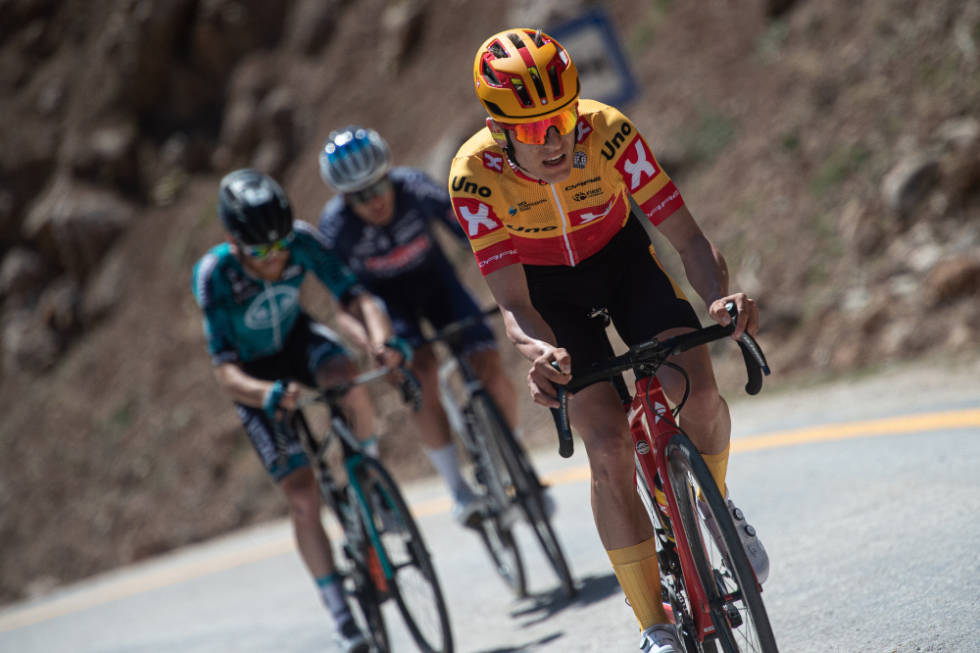 OFFENSIV: Johannessen og Uno-X-gutta har ingen planer om å legge inn årene ennå. Foto: Mario Stiehl anders johannessen tour of turkey uno-x pro cycling 2