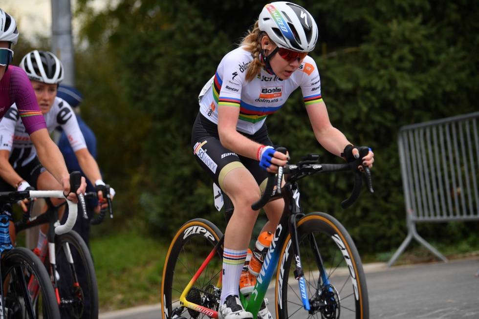 VM-KLAR: Anna van der Breggen skal være med i Zwift-VM 9. desember. Foto: For Vos Anna van der Breggen til Zwift-VM