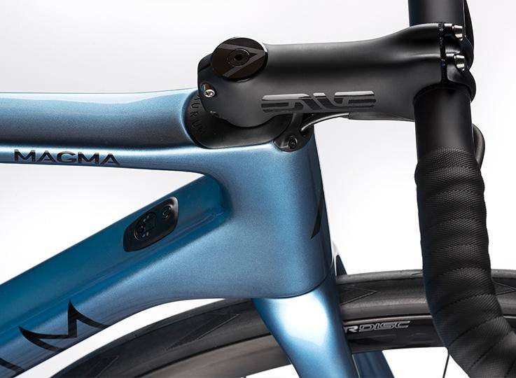 EKSKLUSIVT: Syklene selges med delepakke fra enten Enve eller Lightweight, to av markedets mest eksklusive karbontilbydere. aurumlrproduct1
