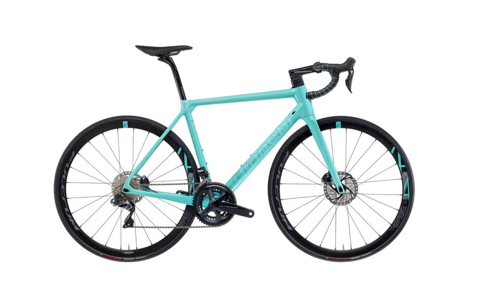 KLASSIKER: Ønsker du sykkelen i klassisk celeste-farge får du det, blanklakkert. bianchi specialissima