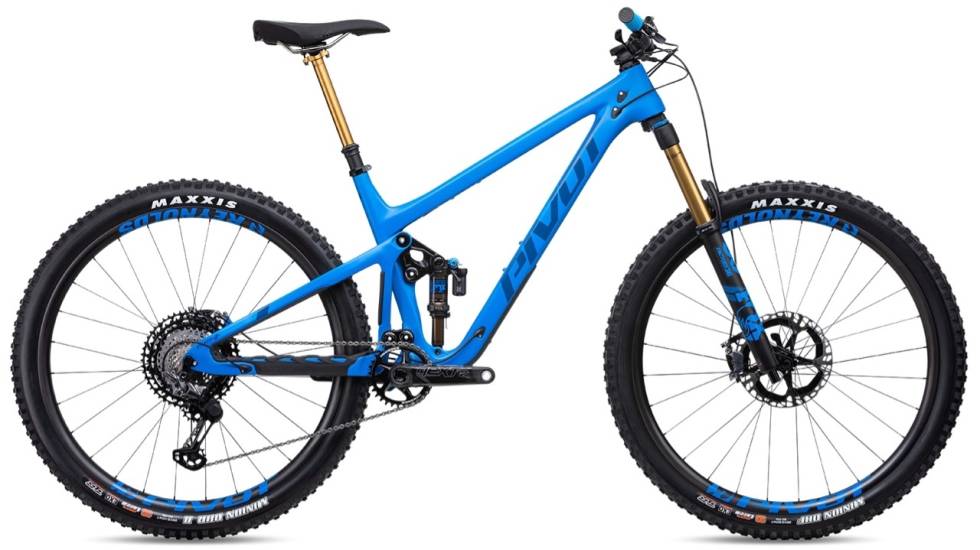 OGSÅ I BLÅ: Pivot Switchblade kommer i pakker med både Shimano og SRAM. Pivot Switchblade