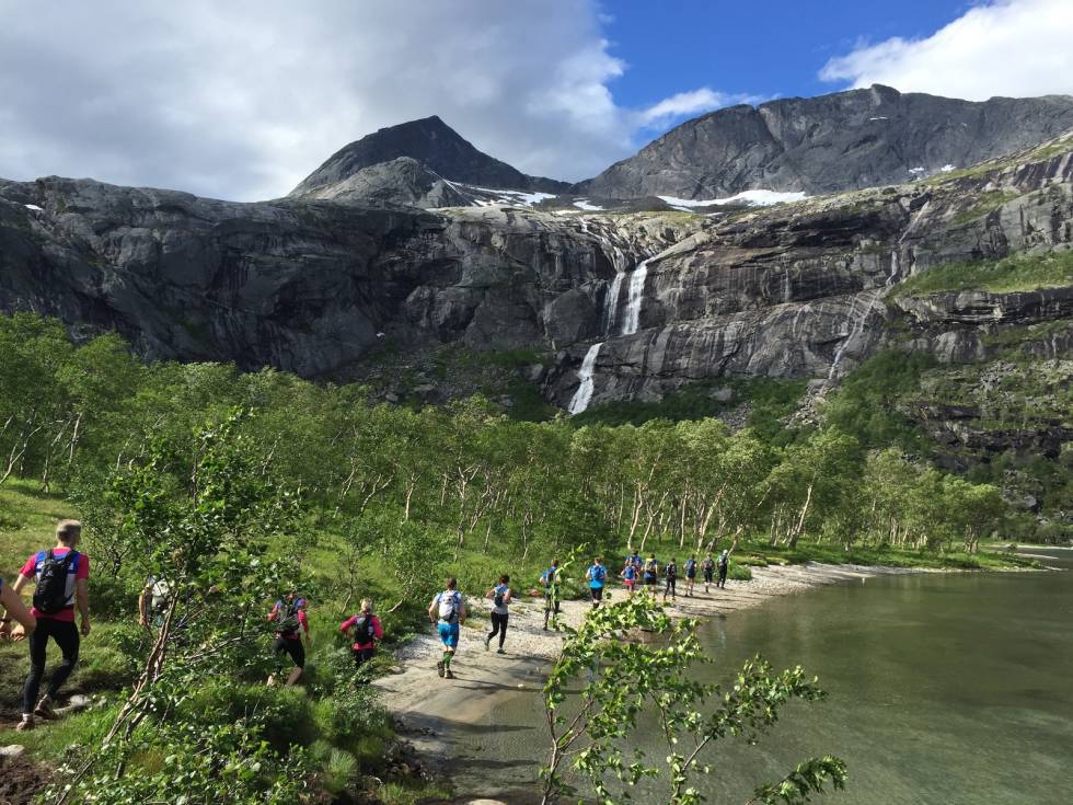 BØRVASSTINDAN CLASSICS: Børvasstindan er navnet på fjellmassivet med tinderekkene Åselitindan og Falkflågtindan sør for Saltstraumen i Bodø. Foto: Lars Reitan Børvasstindan Classics