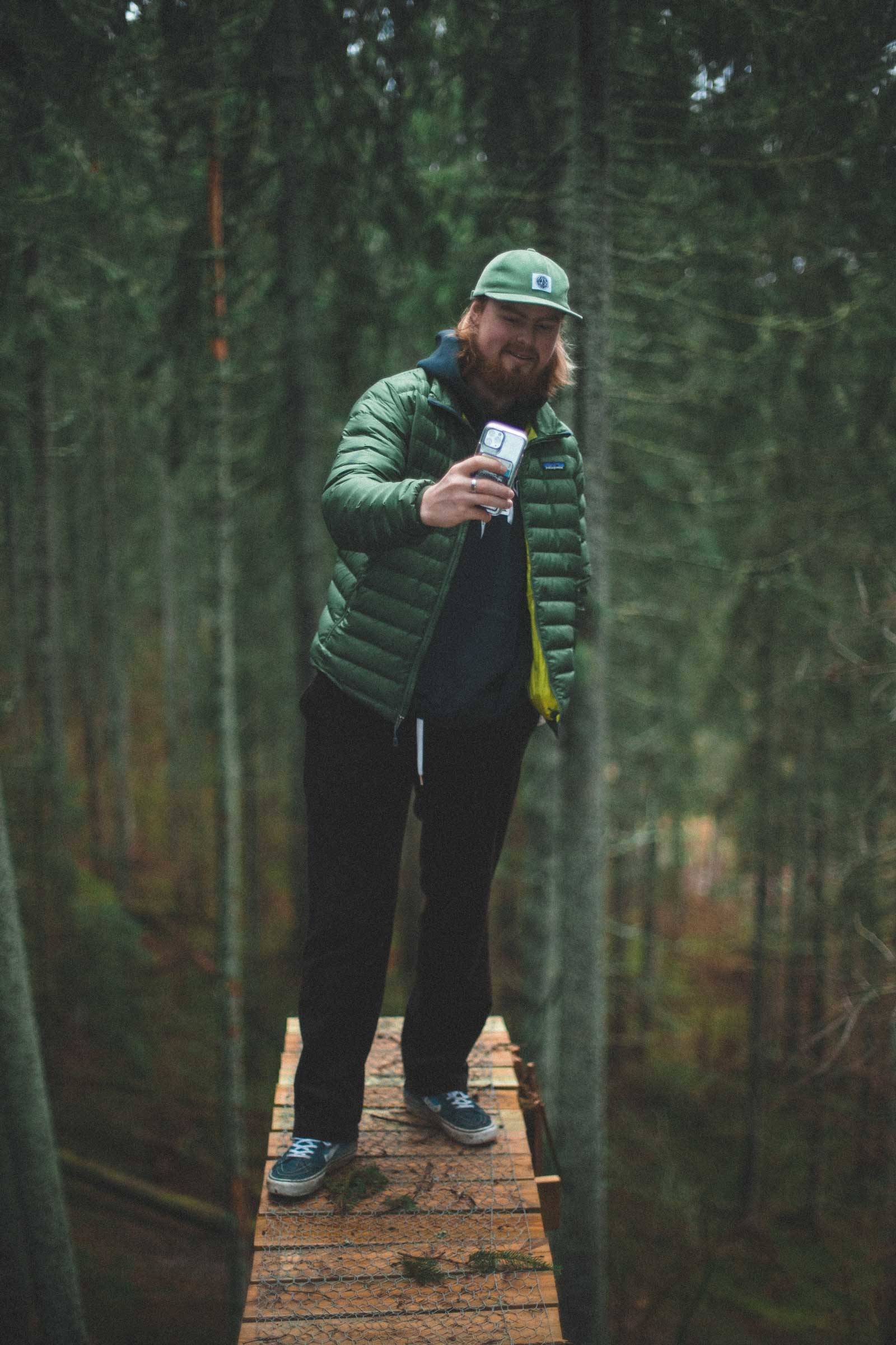 SMIL: Brage Vestavik deler villig av livet som freeridesyklist på sosiale medier. Terrengsykkels utsendte slapp ikke unna. Brage-Vestavik-2