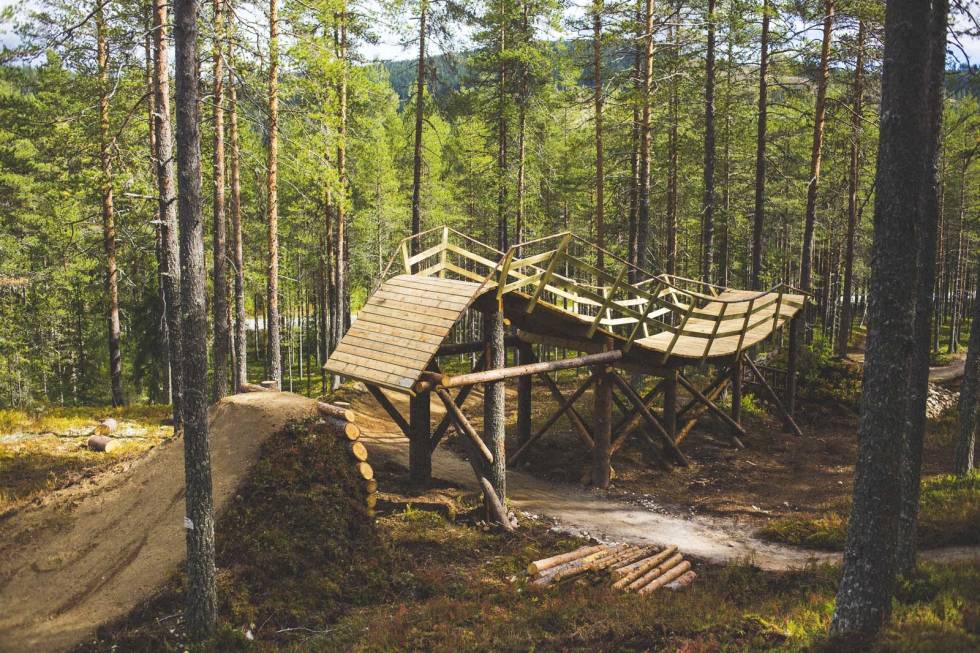 TRE: Dette er bare ett av flere elementer på stien brage vestavik trysil