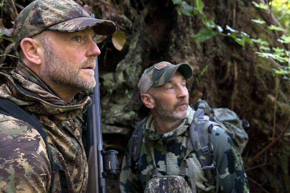 Samjakt: Jens og Ryan lærte hverandre å kjenne som dyktige jegere. De fikk god tid sammen med jakt på bushbamsen. British-Columbia-Bush-bjørnejakt-3