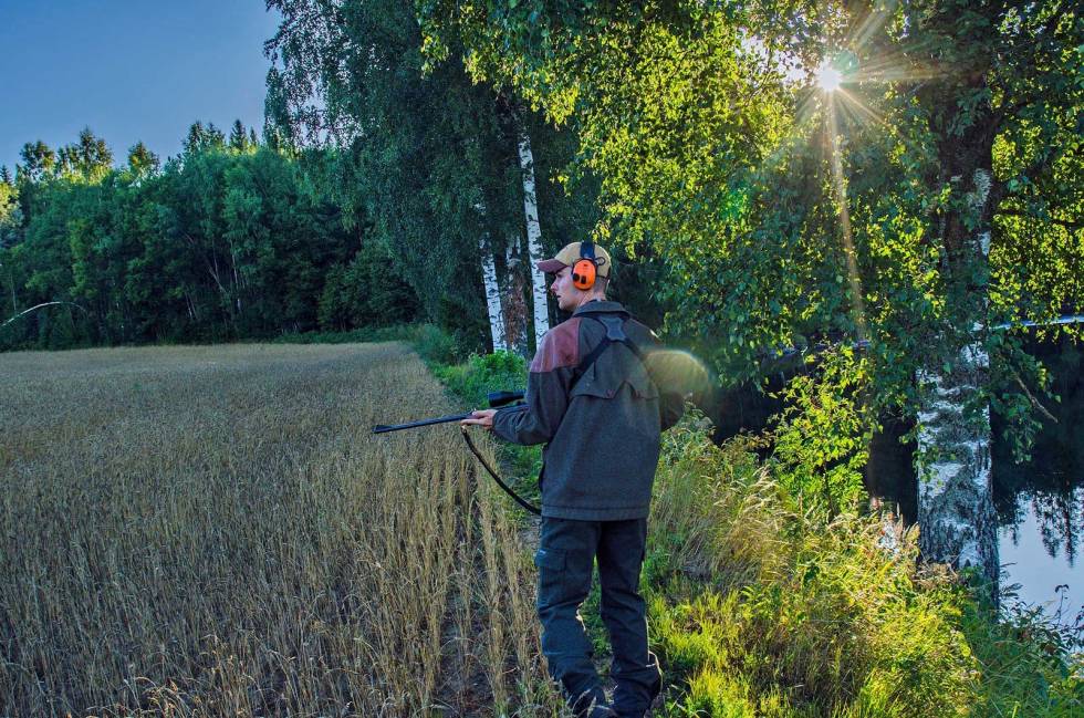 Lumsk bakvind: Uansett hvor vi går, virker det som vinden faller oss i ryggen under jakta. Byttejakt-hjortejakt-3