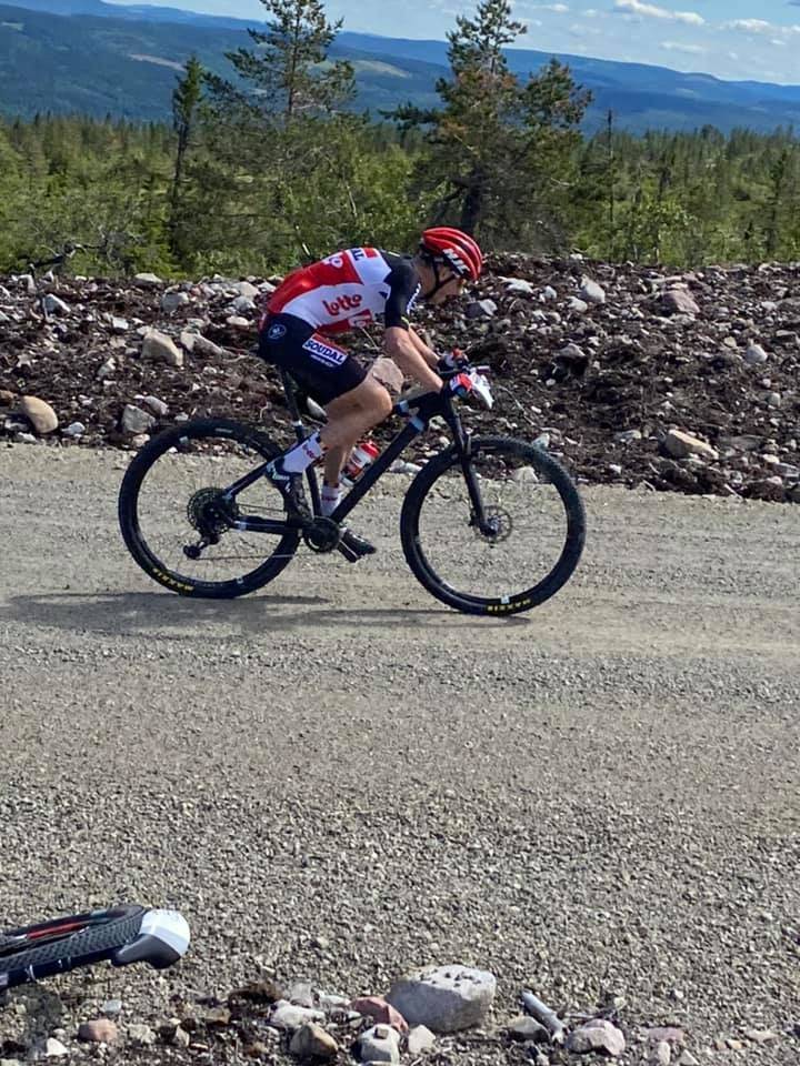 BEST I BAKKENE: Carl Fredrik Hagen fikk en solid ledelse i rittets eneste lange bakke. En ledelse han holdt helt til mål. Foto: Atle Rømo BEST I BAKKENE: Carl Fredrik Hagen fikk en solid ledelse i rittets eneste lange bakke. En ledelse han holdt helt til mål. Foto: Atle Rømo