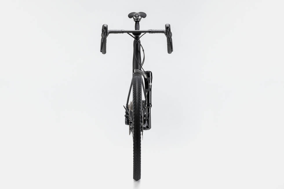 ETT BEIN: Lefty-gaffelen har for lengst blitt et vanlig syn i terrenget, nå vil gaffelen også innta landeveissfæren. Cannondale Topstone Carbon Lefty