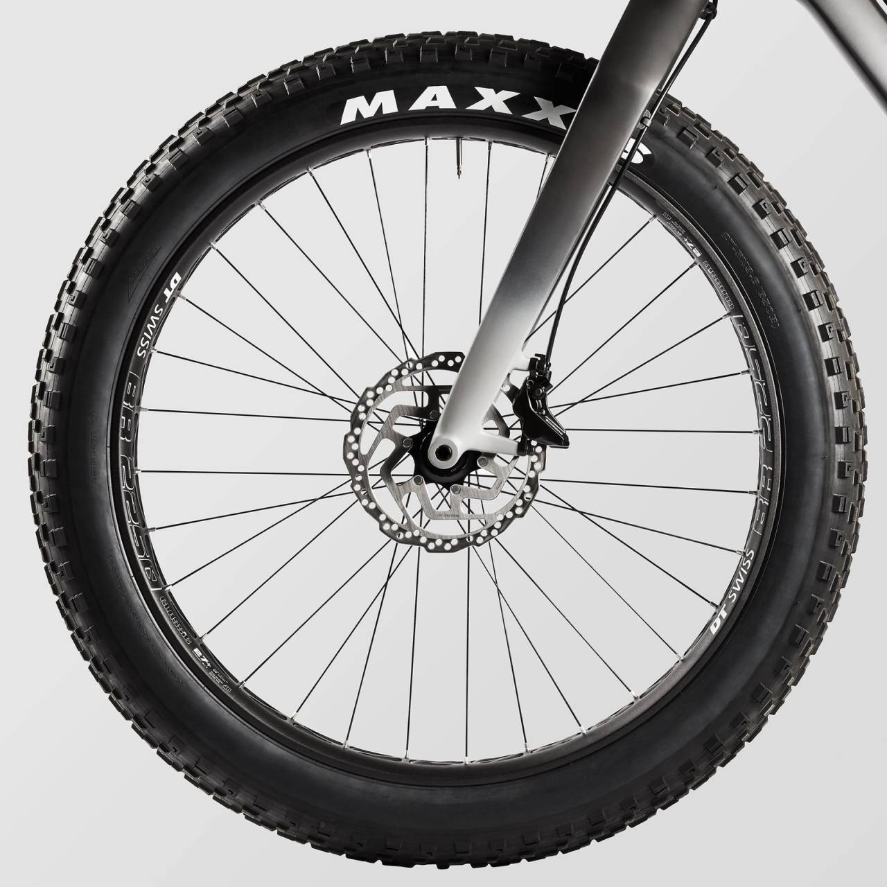 STØRRE: Canyon har valgt å utstyre fatbiken Dude med 27,5-tommer hjul, i motsetning til den forrige versjonen med 26-tommer hjul. Foto: Canyon canyon dude fatbike dekk