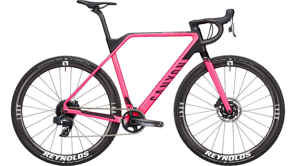 TOPPMODELL #2: Ønsker du endelt oppsett, leveres sykkelen med SRAM Force eTap. Også her er prisen høy, 50.899 kroner. canyon inflite slx 9