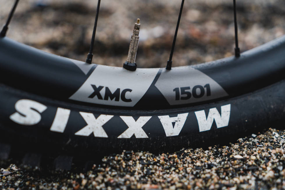 KARBON-HJUL: DT Swiss XMC 1501-hjul er stive, lette og ganske breie. DT SWiss XMC 1501 hjul