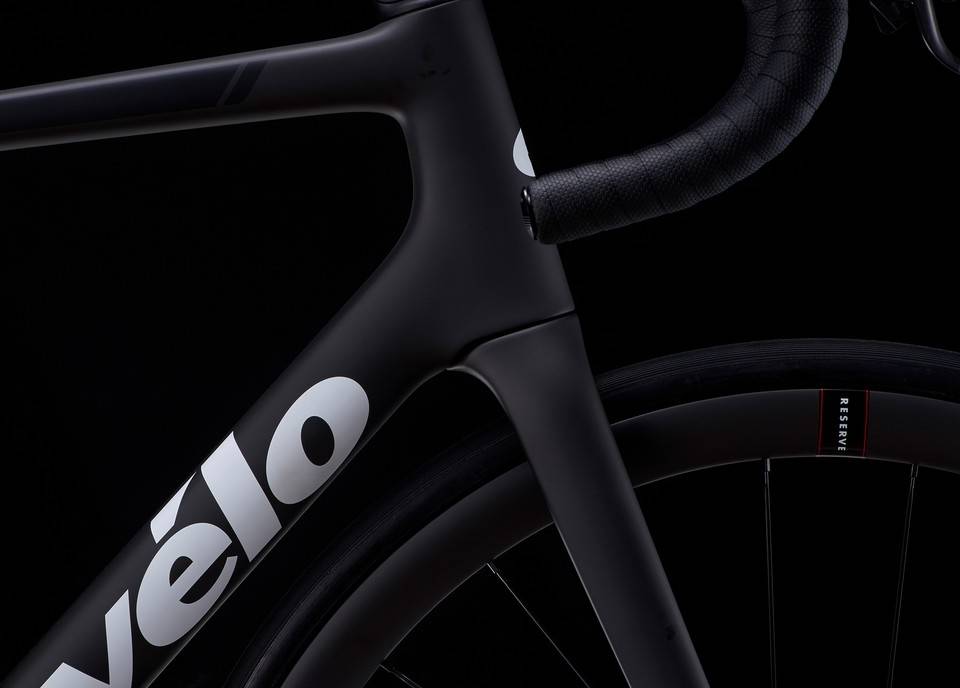 BEHAGELIG: I følge Cervélo er det særlig gaffelen som gjør sykkelen mer behagelig foran. Foto: Cervélo. cervelo-gaffel