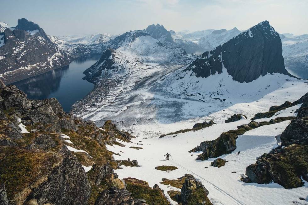 TYPISK: Mye er typisk norsk og mye er typisk Tof på dette bildet fra Senja. Christophe-Tof-Henry-7