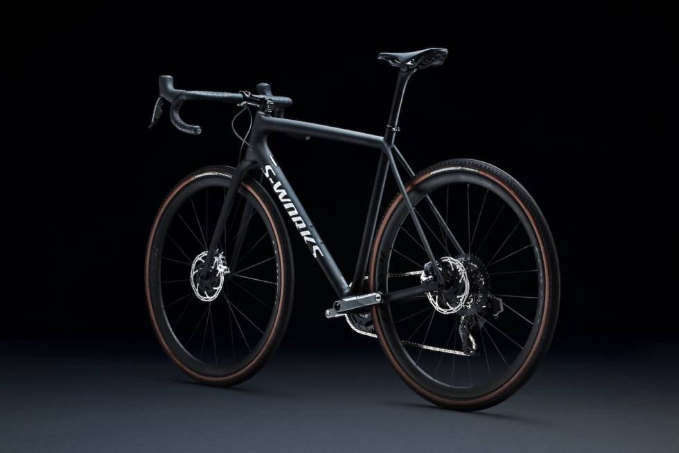 SLANK SETEPINNE: Fleksibel setespinne i 27,2 mm sørger for en god del demping. Specialized Crux 2022