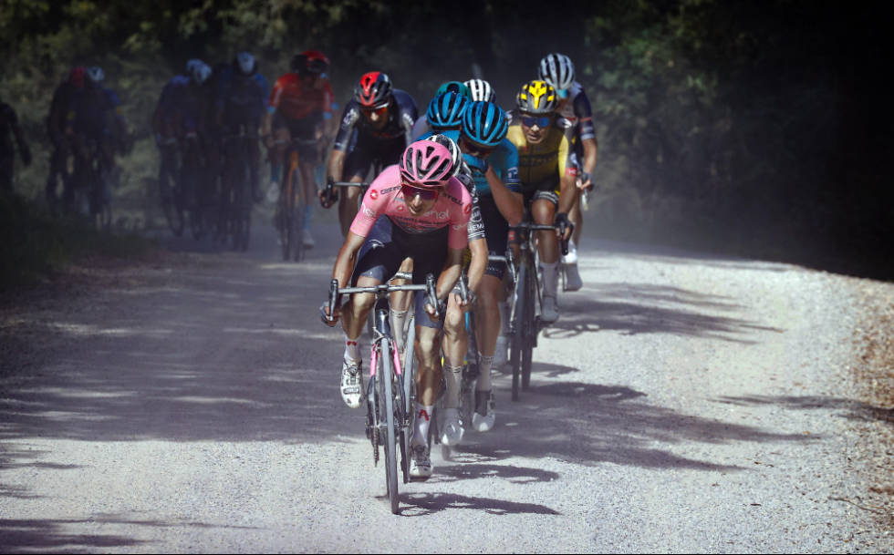KJØRTE HARDT: Egan Bernal og Ineos Grenadiers tok mye ansvar i finalen og la press på konkurrentene. Foto: Cor Vos egan bernal giro d'italia ineos grenadiers