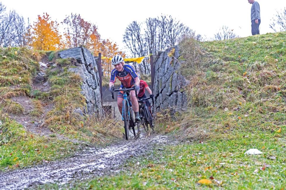 SLEIPT: Elisabeth Sveum vant Grote Prijs. Hun forteller om en glatt og krevende løype på festningen. Foto: Ola Morken Elisabeth Sveum vant Grote Prijs