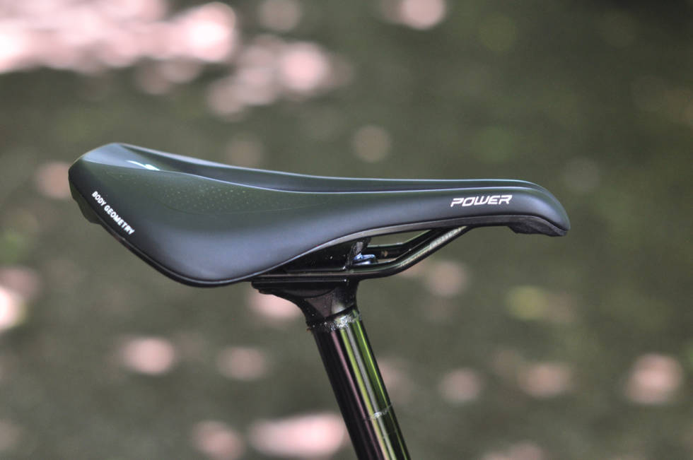 POWER-SETE: Det korte, butte Power-setet fra Specialized har blitt kopiert av de fleste andre seteprodusenter de siste årene. Epic Evo sete