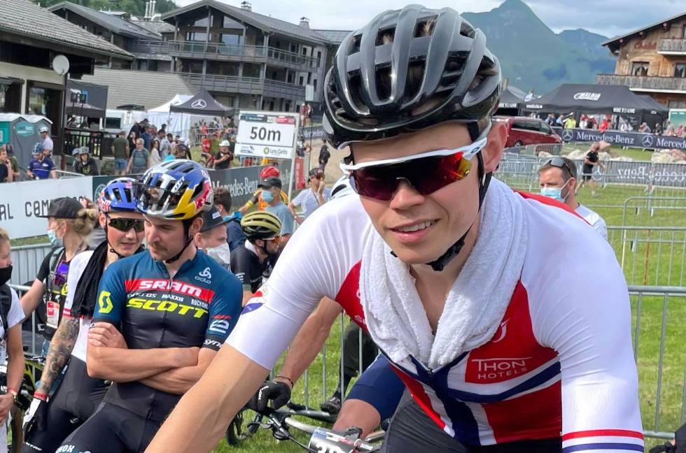 BLYTUNGT: Erik Hægstad leverte en strålende 24.plass i kortbanerittet på fredag, men dagens rundbaneritt ble en blytung affære som endte med 62.plass. Foto: Lars Stensløkken Erik Hægstad WC Les Gets