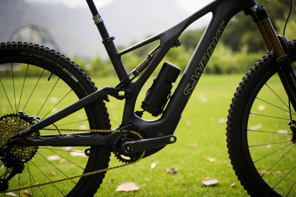 LIK STUMPJUMPER: Turbo Levo SL har nesten identisk geometri som Stumpjumper. Foto: Etienne Schoeman Specialized Turbo Levo SL