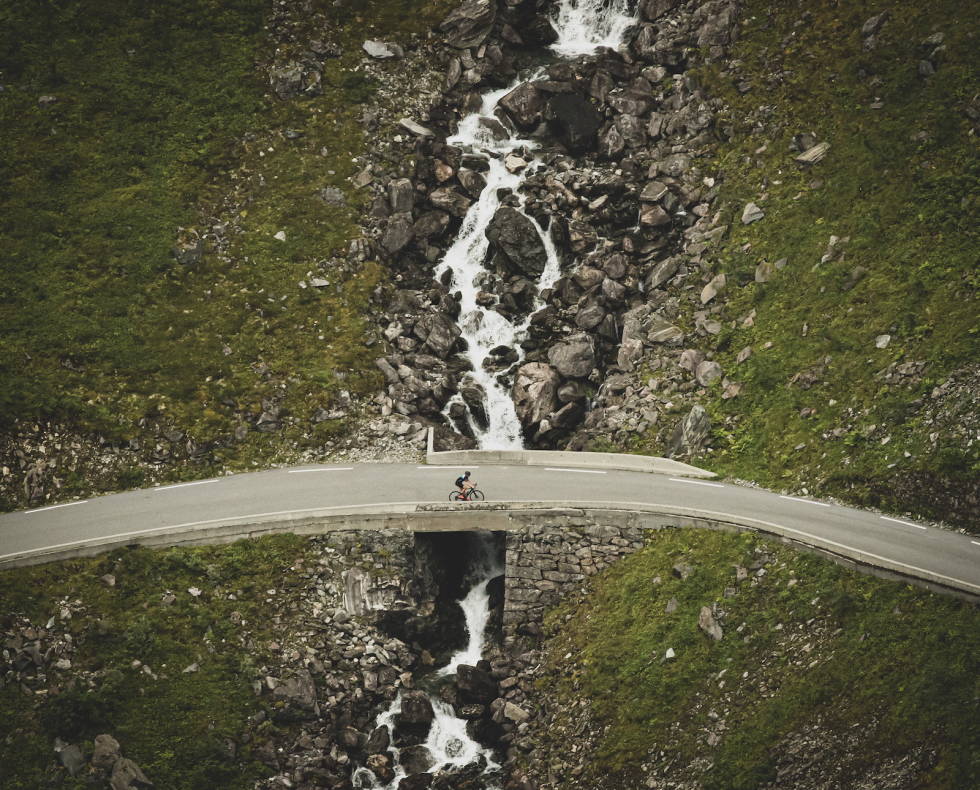 MEKTIG:Naturen rundt Trollstigen sørget for spektakulære rammer for everesting-eventen på lørdag. Foto: Kent Erik Harridsleff Everesting Trollstigen