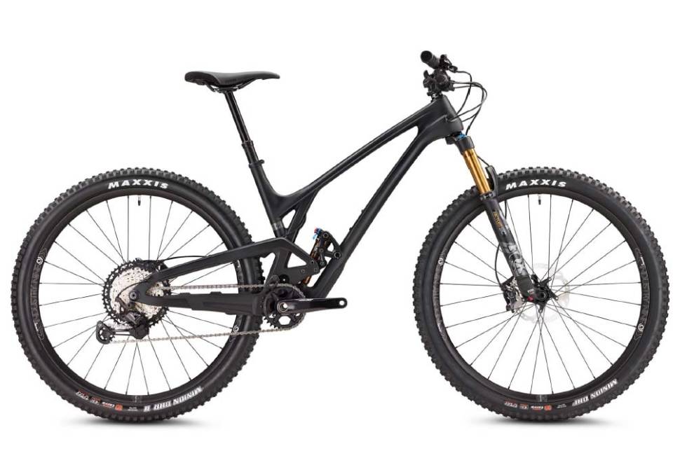 Evil Following, her med Fox dempere og Shimano-komponenter.