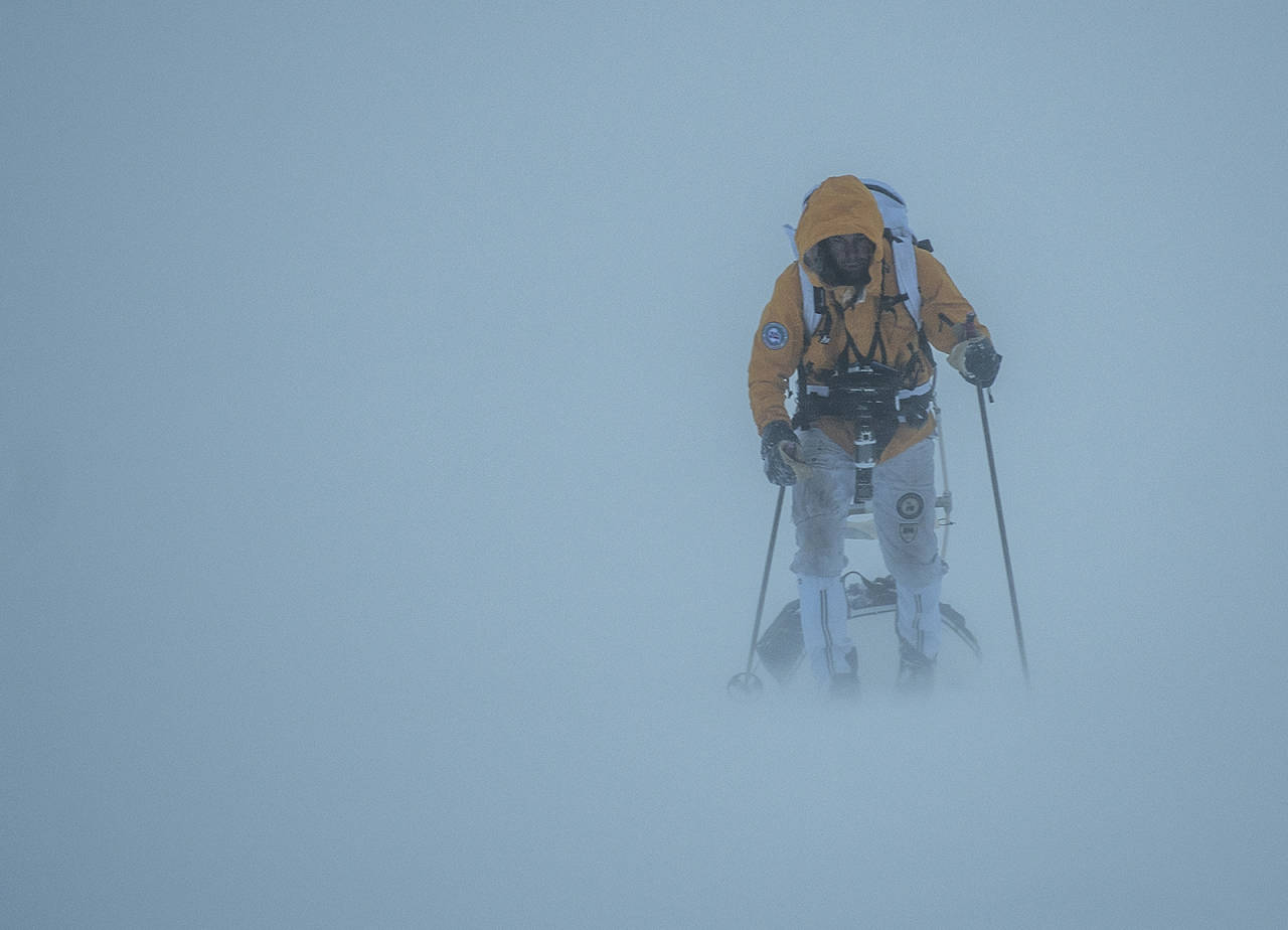 HARDANGERVIDDA: Skirennet går i Roald Amundsens ånd, og deltakerne velger mellom indviduell klasse eller lag. Distansen er ca. 100 kilometer i strekk med ski og pulk. Foto: Kai-Otto Melau expedition amundsen exa