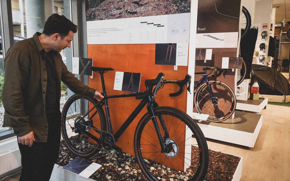 TATT EIERSKAP: Fara Cycling har i stor grad fokusert på opplevelser, og med det tatt et solid grep om markedet for sykler til bikepacking og grussykling. Foto: Henrik Alpers. fara gravel