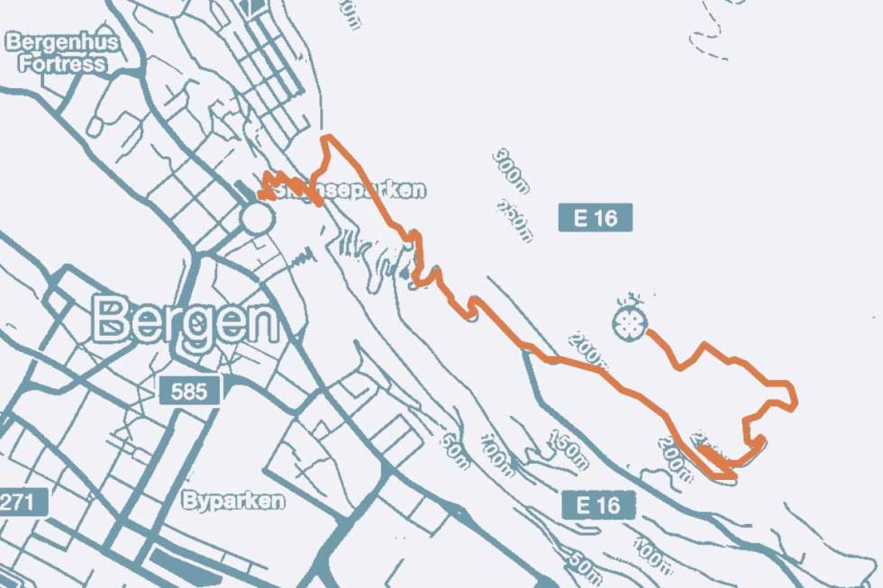 Svingene opp til Fløyen er nærmest bilfrie, men fulle av fotgjengere i helgene. floyen-kart-sykkel