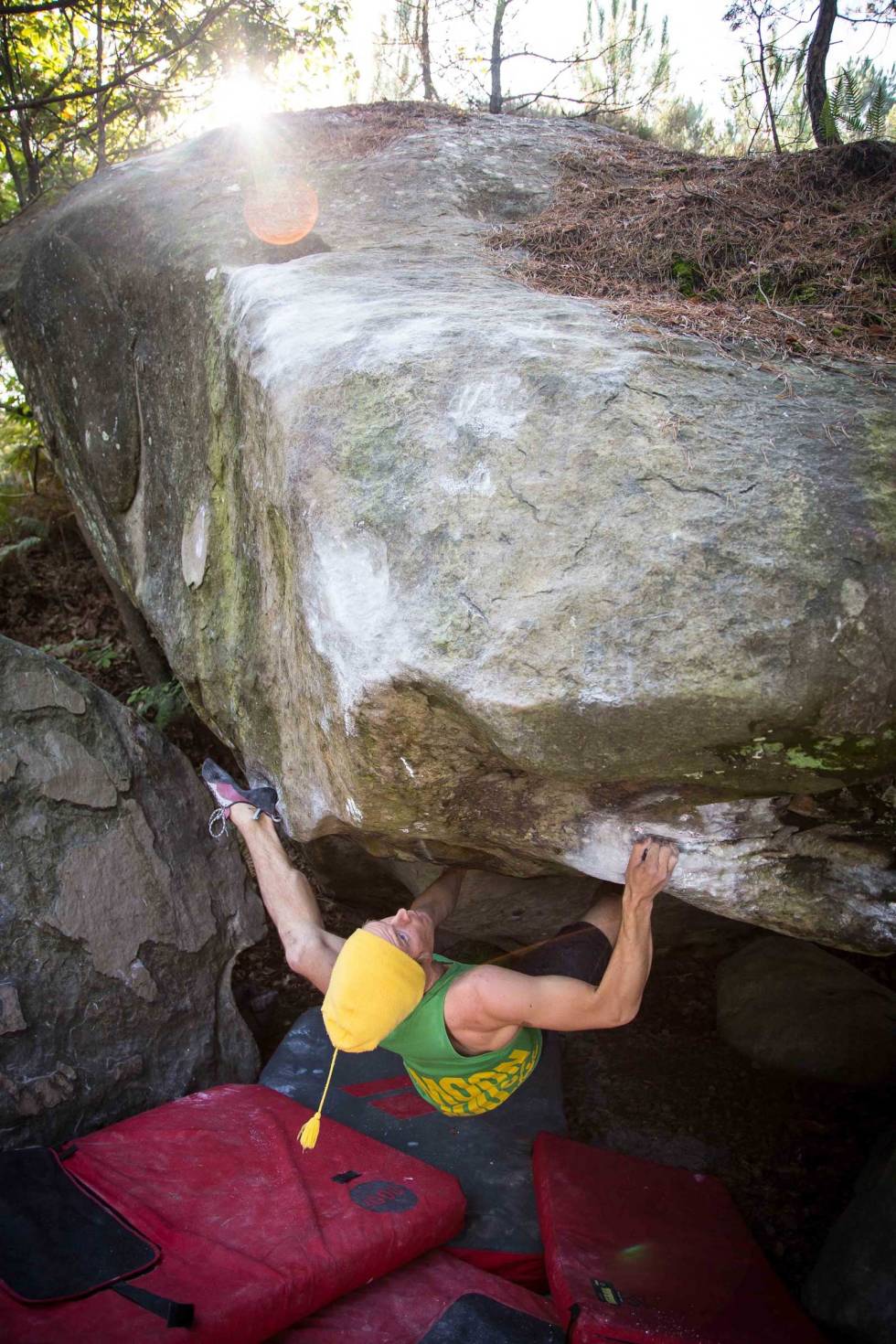 Mutert arm: Anders Björkén støter på Symbiose (7C), 95.2. Foto: Børge Noddeland Fontainebleau-Tur-med-barn-5