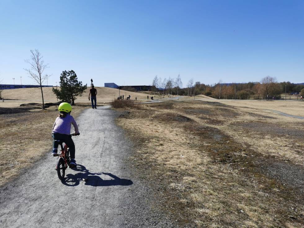 FORNEBULANDET: Her var det flyplass i gamle dager. Foto: Gunhild Aaslie Soldal fornebulandet-nansenparken-oslo