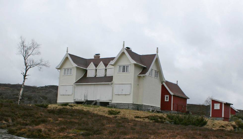 Lordehytta er et spesielt bygg som i likhet med Risøbank i Furulunden/Mandal er Lord Salvesens monument. Foto: Per Thomas Skaanes Fottur-fra-Knaben-til-Evje-Per-Thomas-Skaanes-4