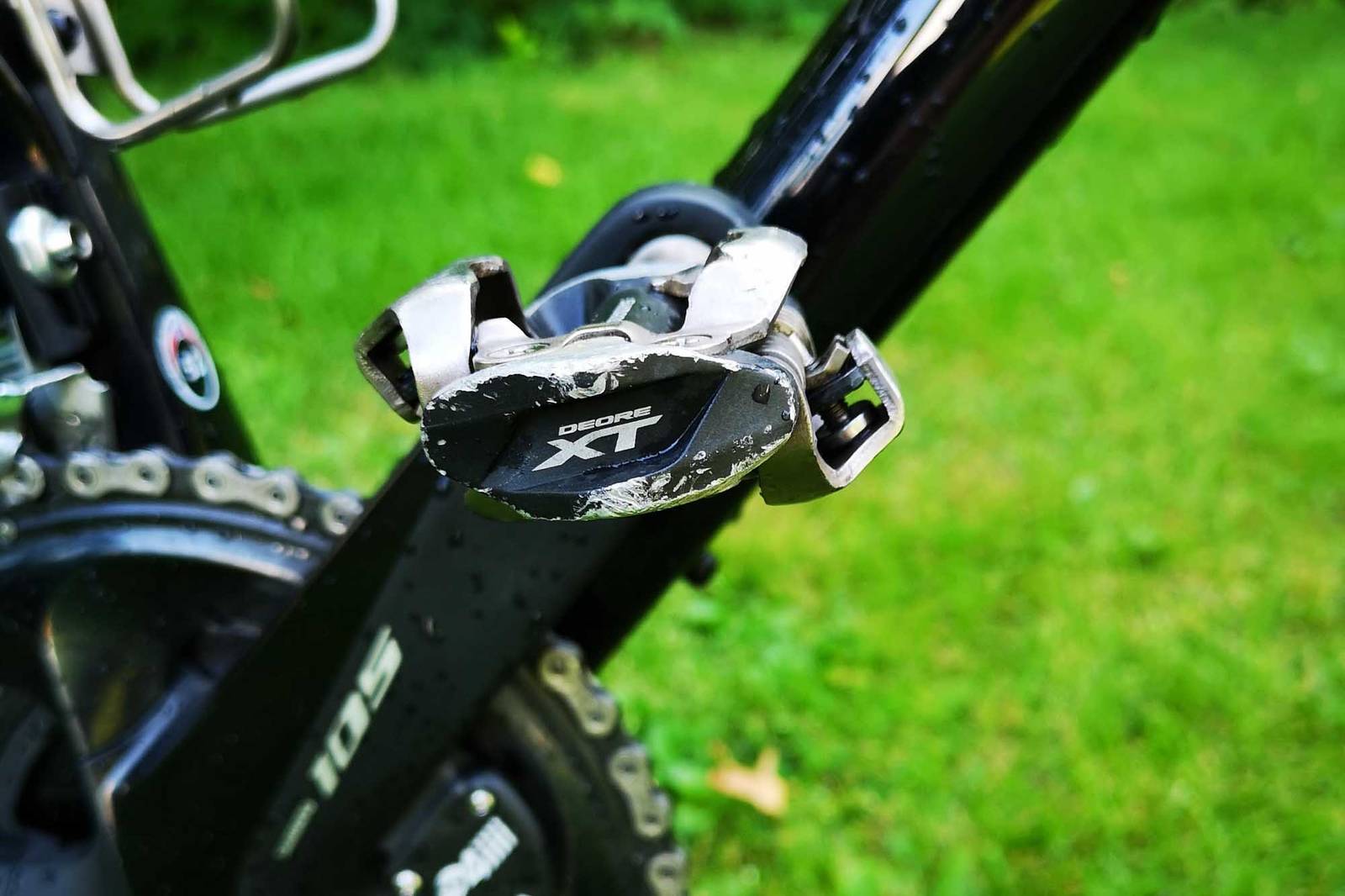 PÅLITELIGE: Fredrik sverger til XT-pedaler fra Shimano på treningssykkelen.Foto: Privat. fredrik-haraldseth-kom-ring-4-0009