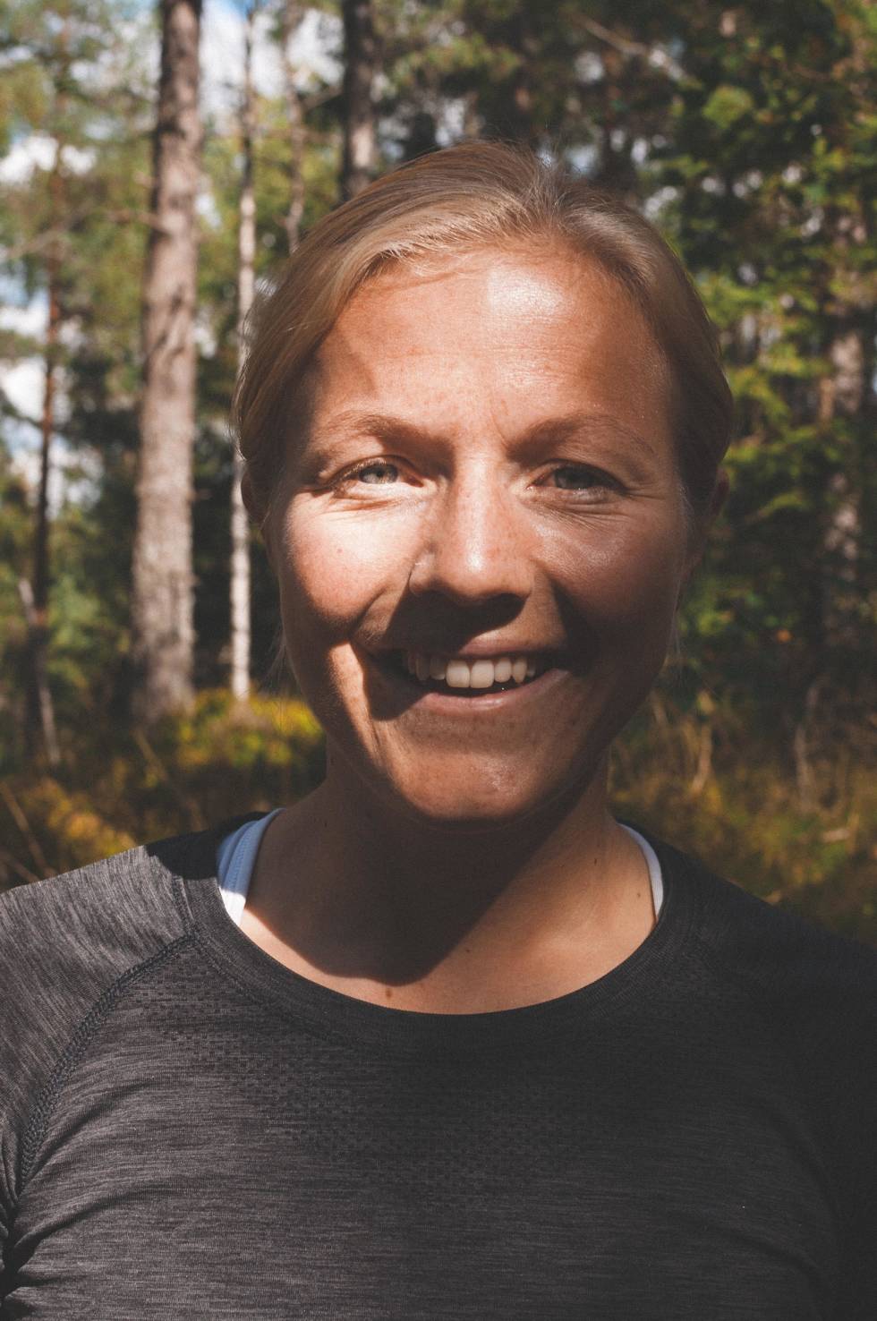 MARKA-ENTUSIAST: – Det er så mange perler, og de vil vi at andre også skal få oppleve, sier Frida. Foto: Gunhild Aaslie Soldal Frida Bustad